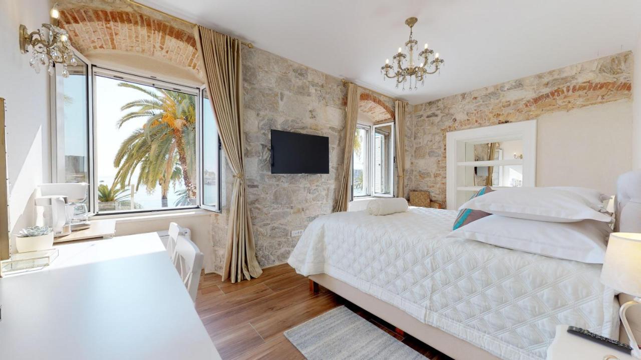 Chrysanta Apartments Split Buitenkant foto