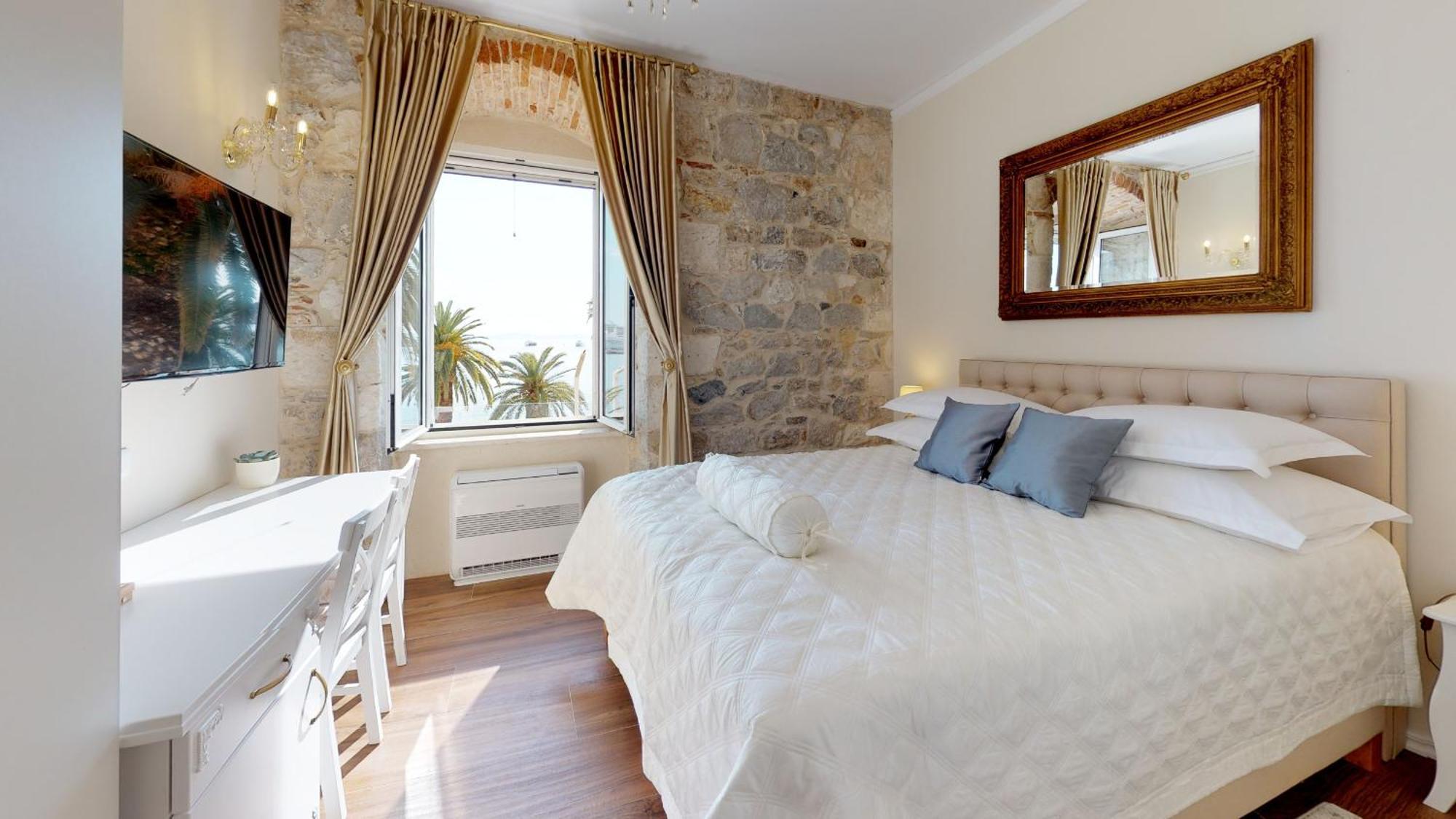 Chrysanta Apartments Split Buitenkant foto